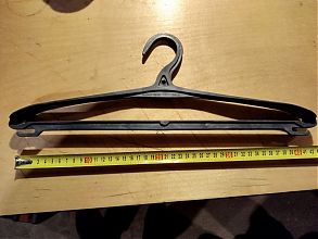 Вешалка-плечики для одежды