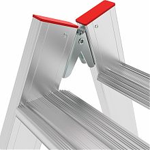 Индустриальная двухсторонняя алюминиевая стремянка с развальцованными ступенями NV5120.3